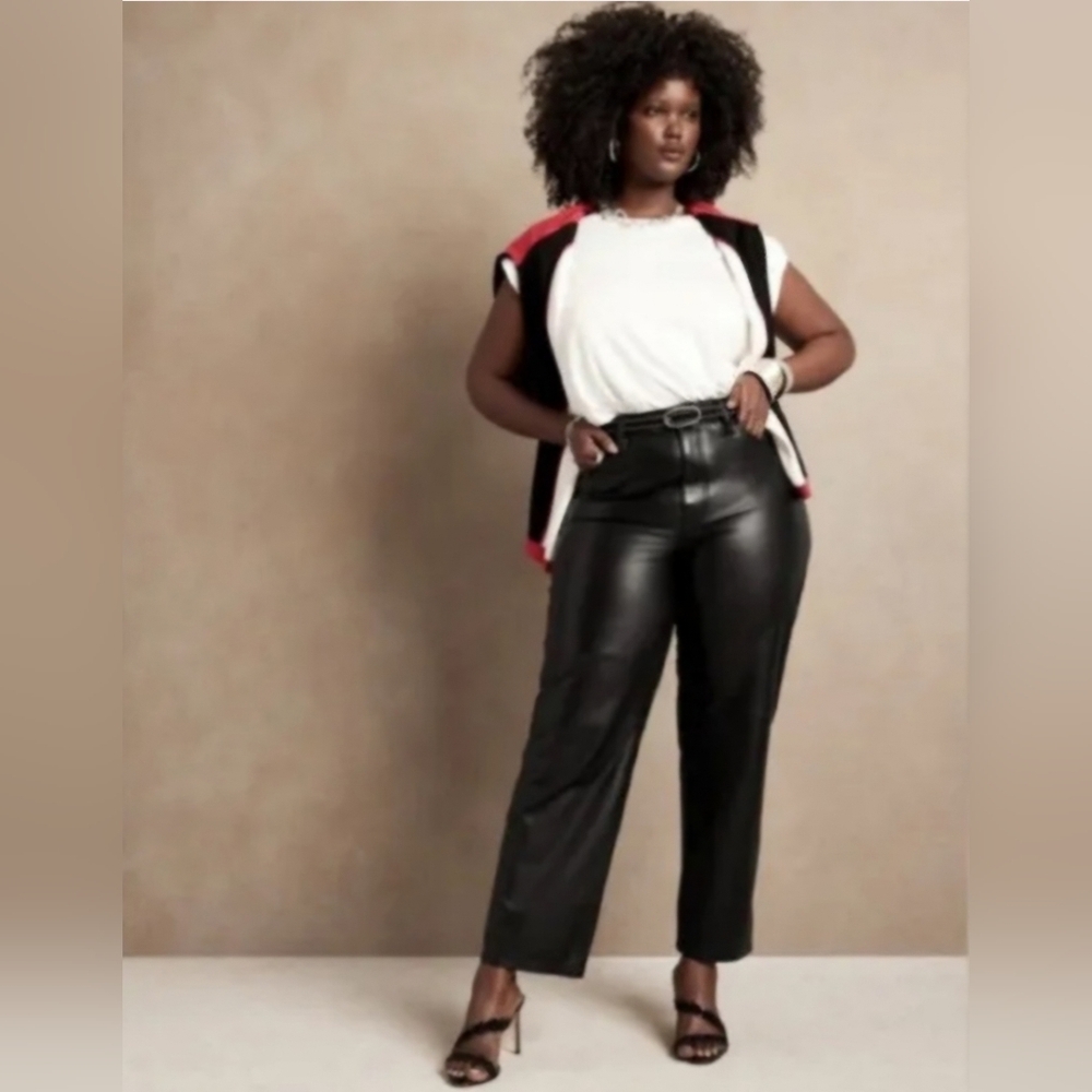 Banana Republic Black Leather Pants - Picture 2 of 7